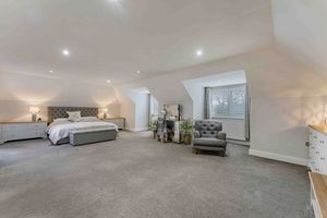 Photo 25- click for photo gallery